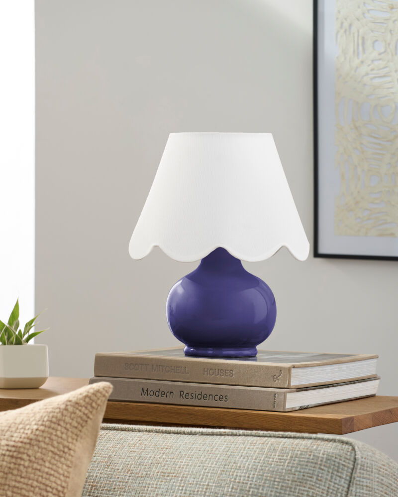 Stella Diminuta Accent Table Lamp