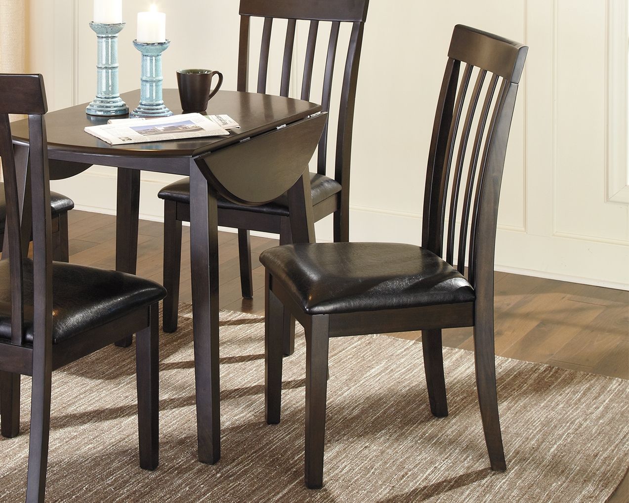 Signature Design by Ashley® Hammis - Dark Brown - Dining Uph Side Chair (Set of 2) | Meri Furniture