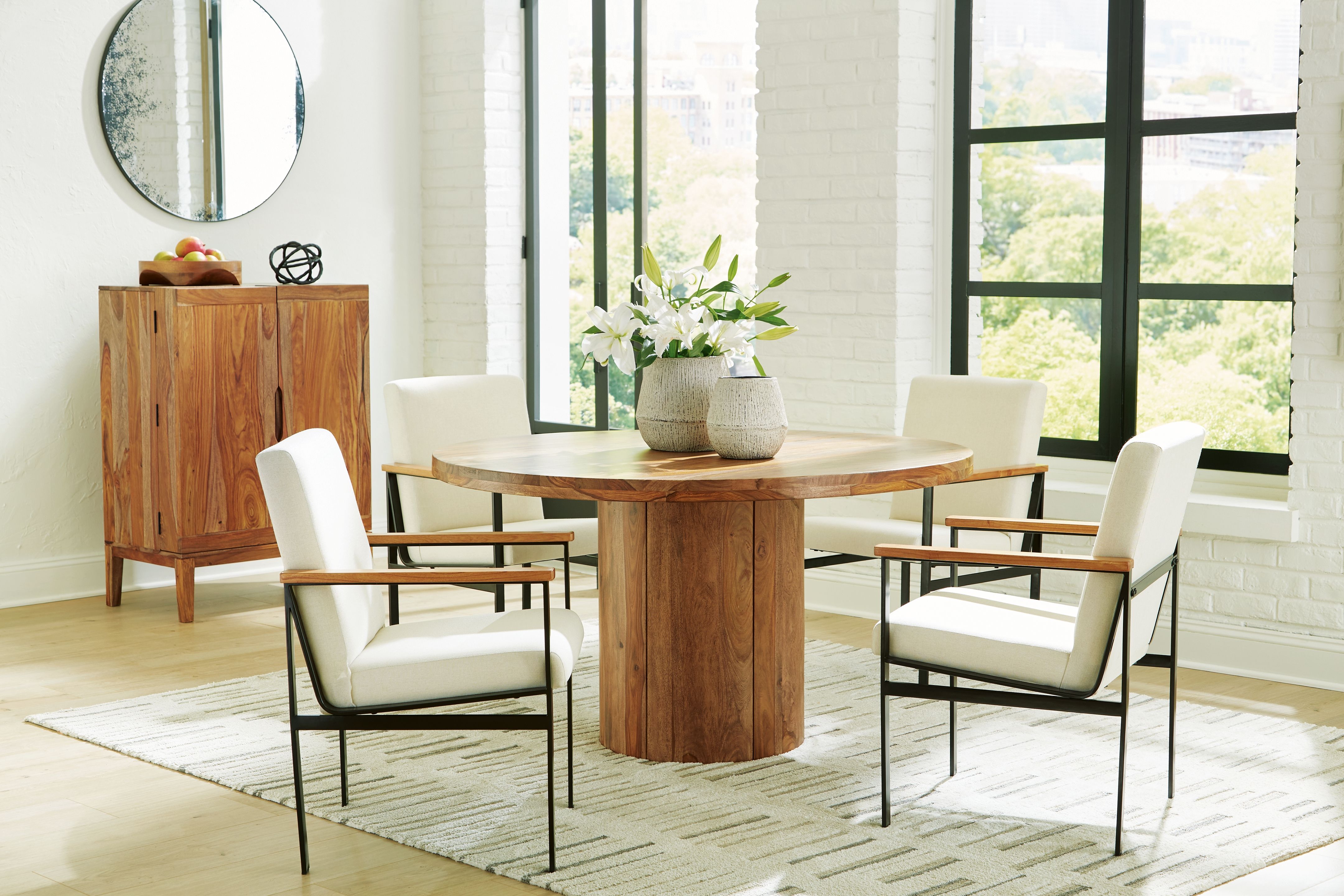 Signature Design by Ashley® Dressonni - Dining Room Set | Meri Furniture