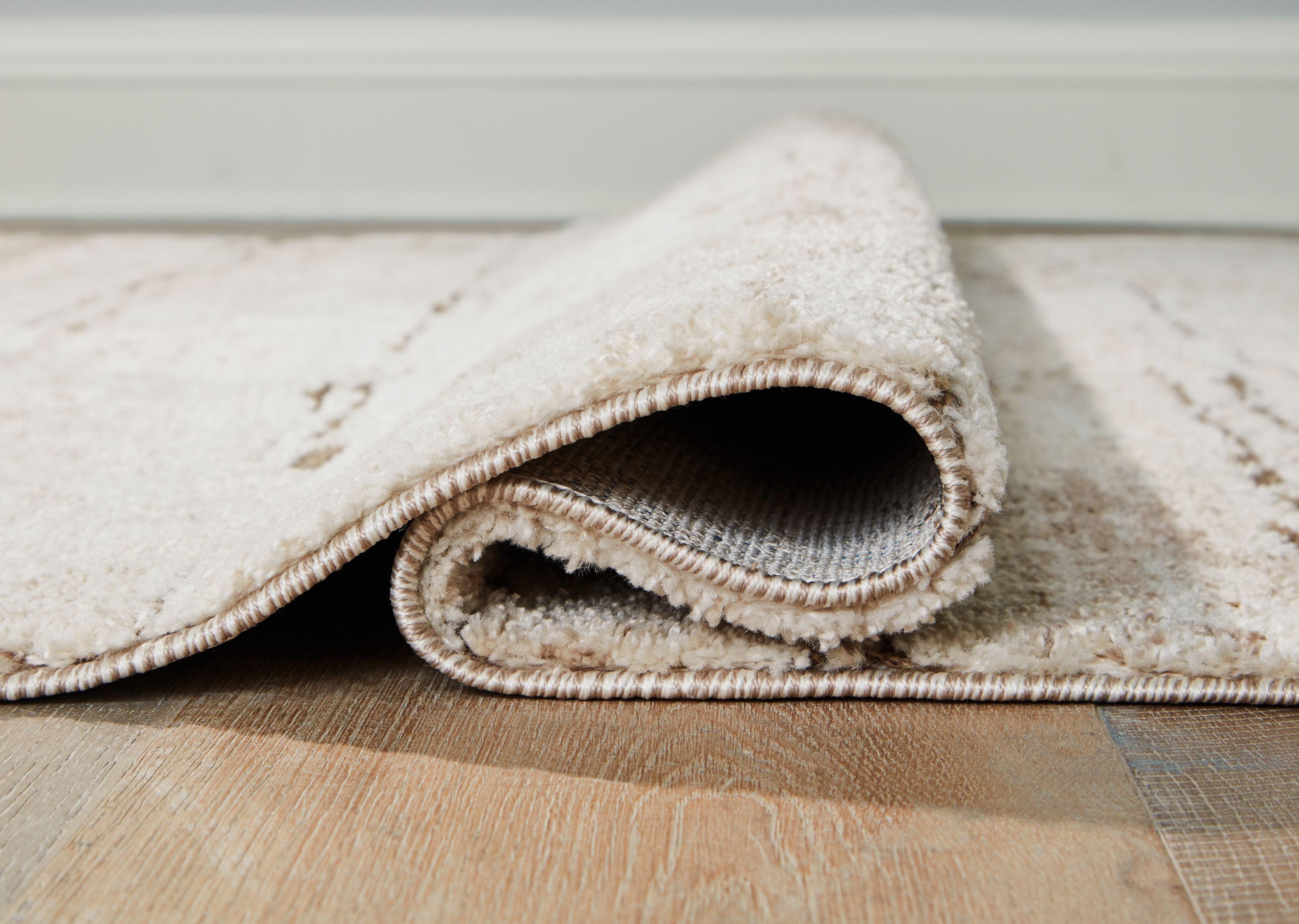 Signature Design by Ashley® Kasney - Rug | Meri Furniture