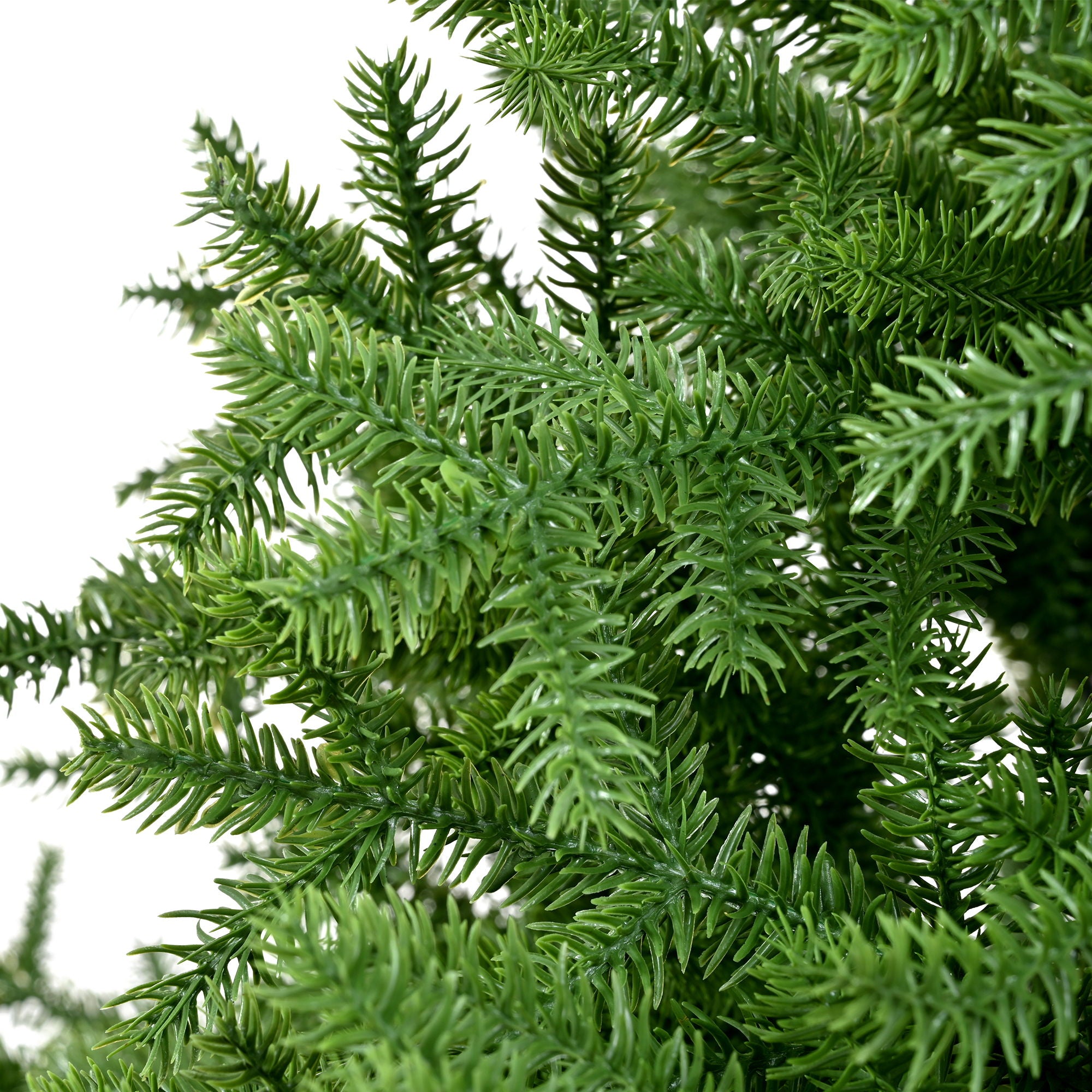 7Ft Spruce Full Christmas Tree Unlit With Hinged Branches And Foldable Stand - Green