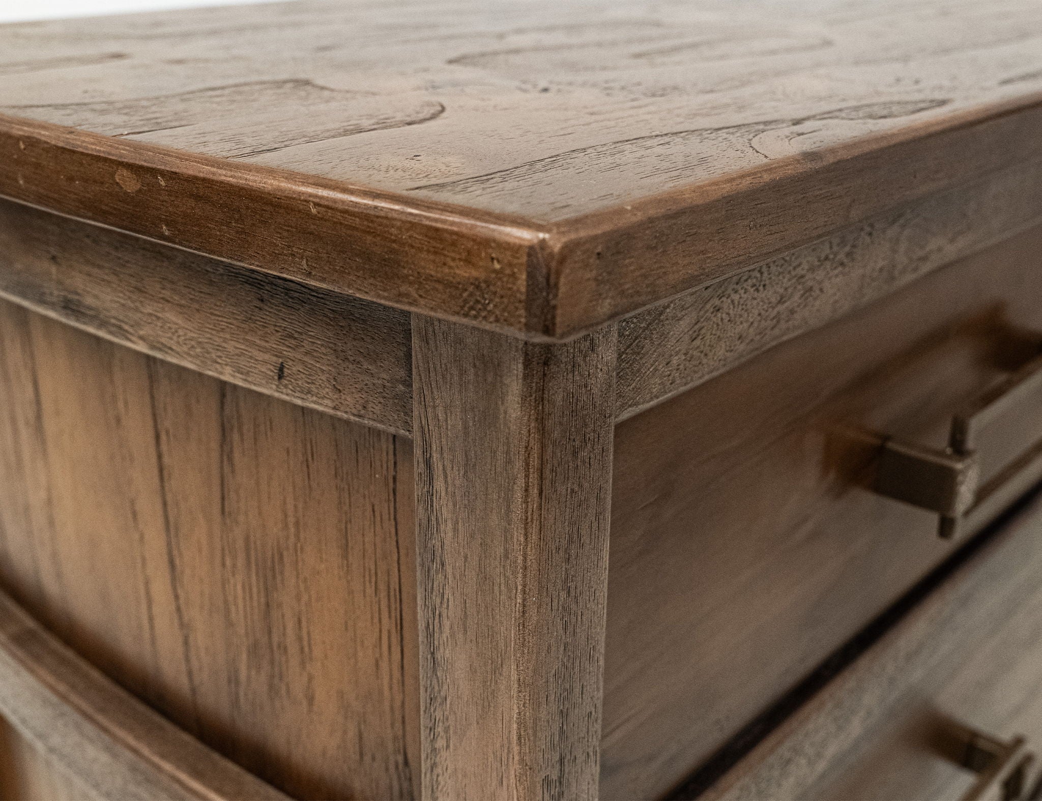 Roots - Dresser