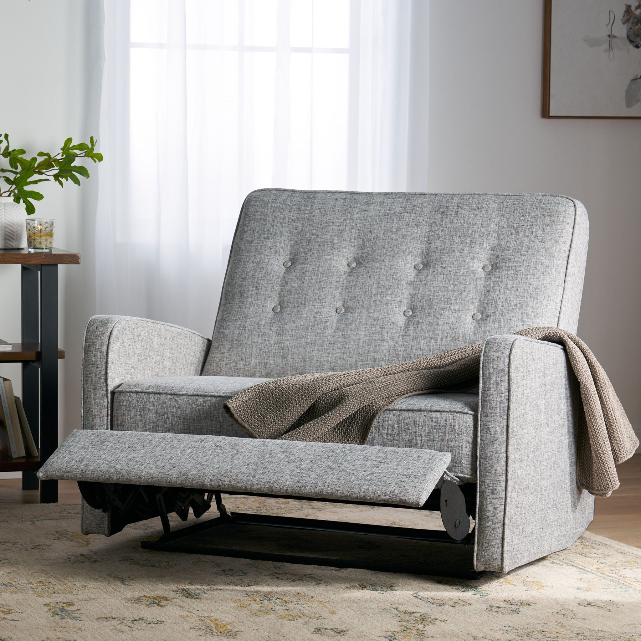 Manual Standard Wide Recliner