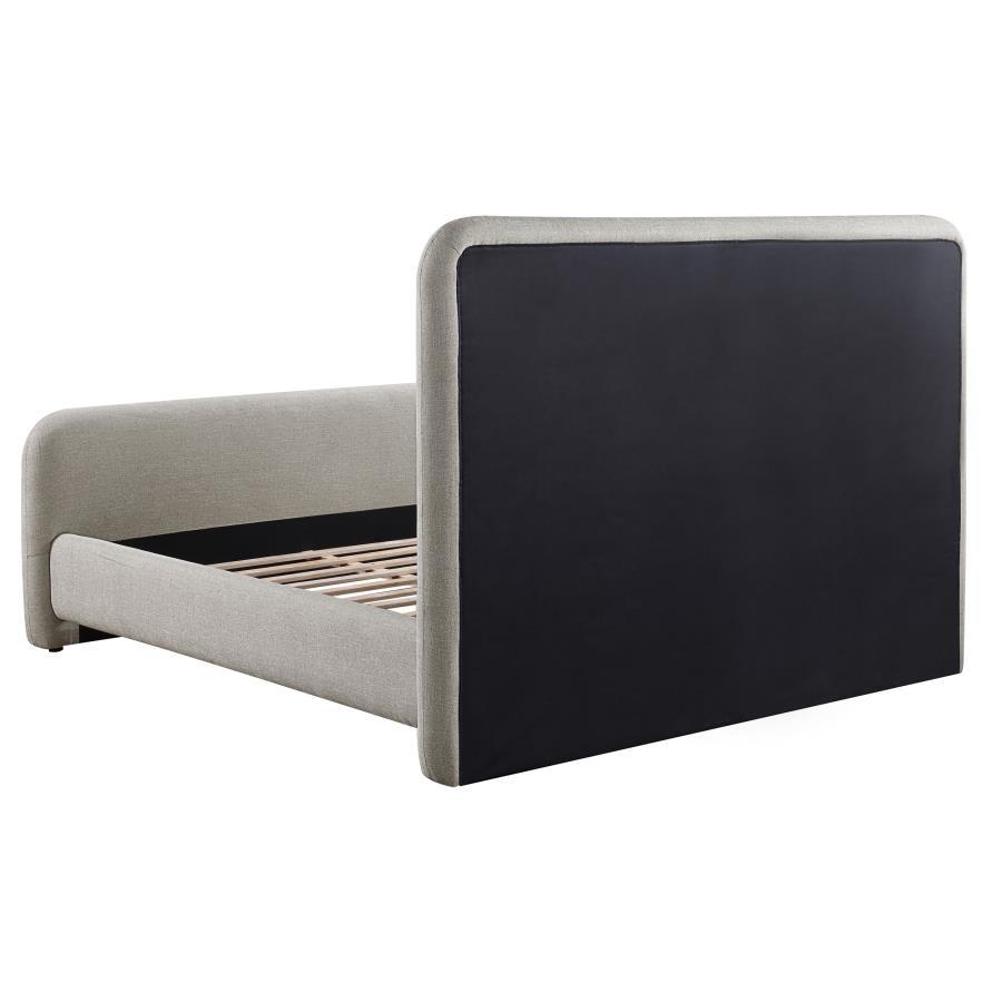 Coaster Fine Furniture Wren - Upholstered Platform Bed | Meri Furniture