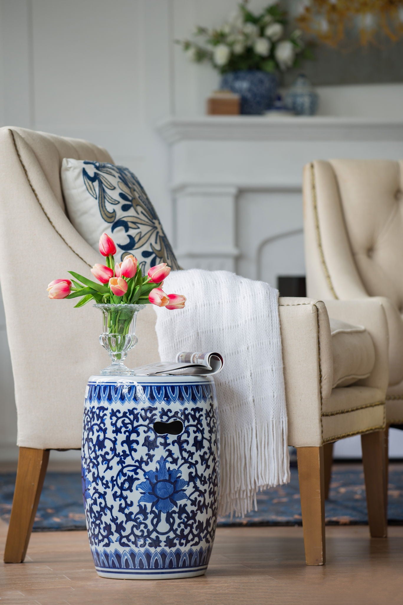 Ceramic Garden Stool, Small Side Tabel - White / Blue