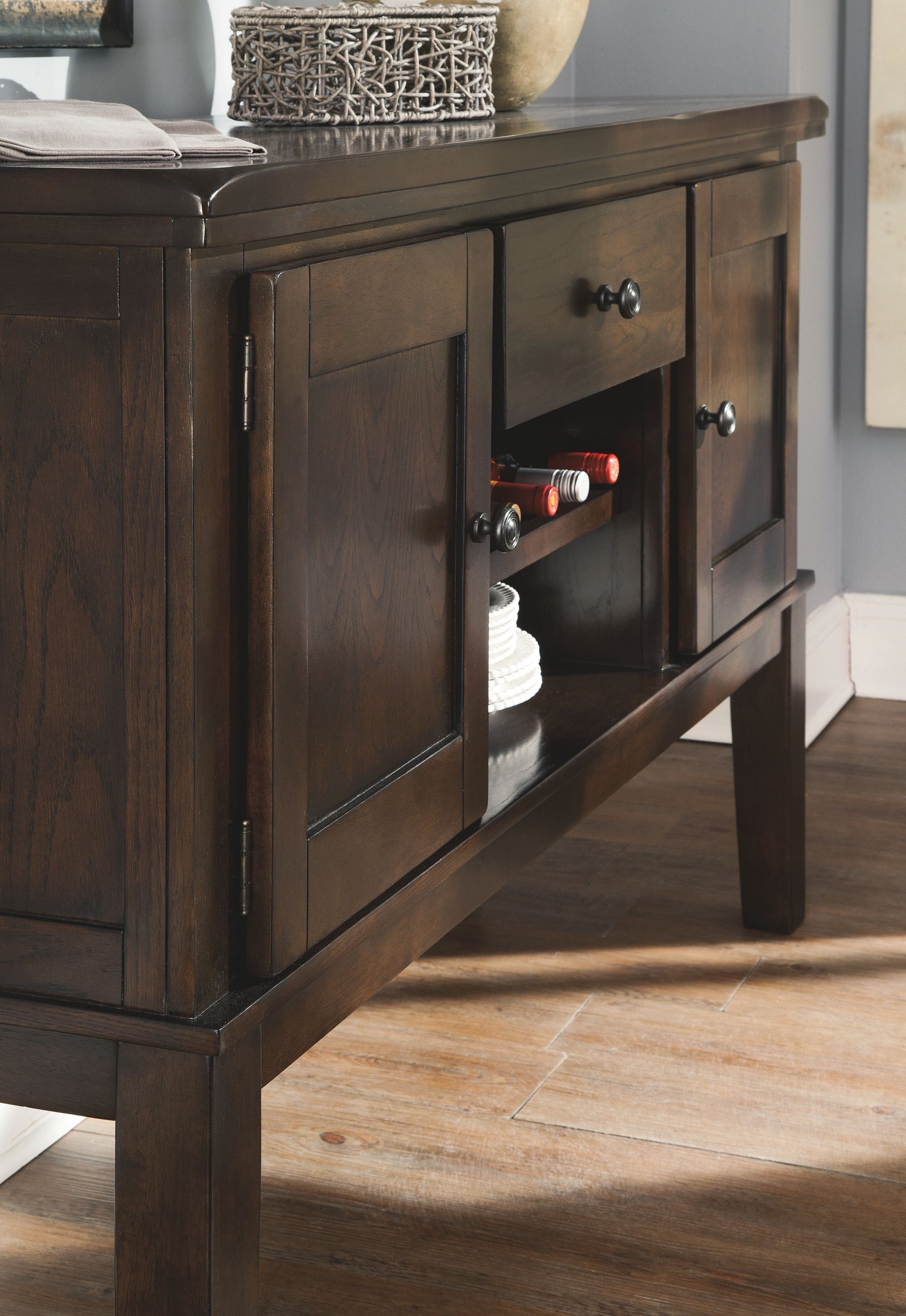 Signature Design by Ashley® Haddigan - Dining Table With Side Chairs | Meri Furniture