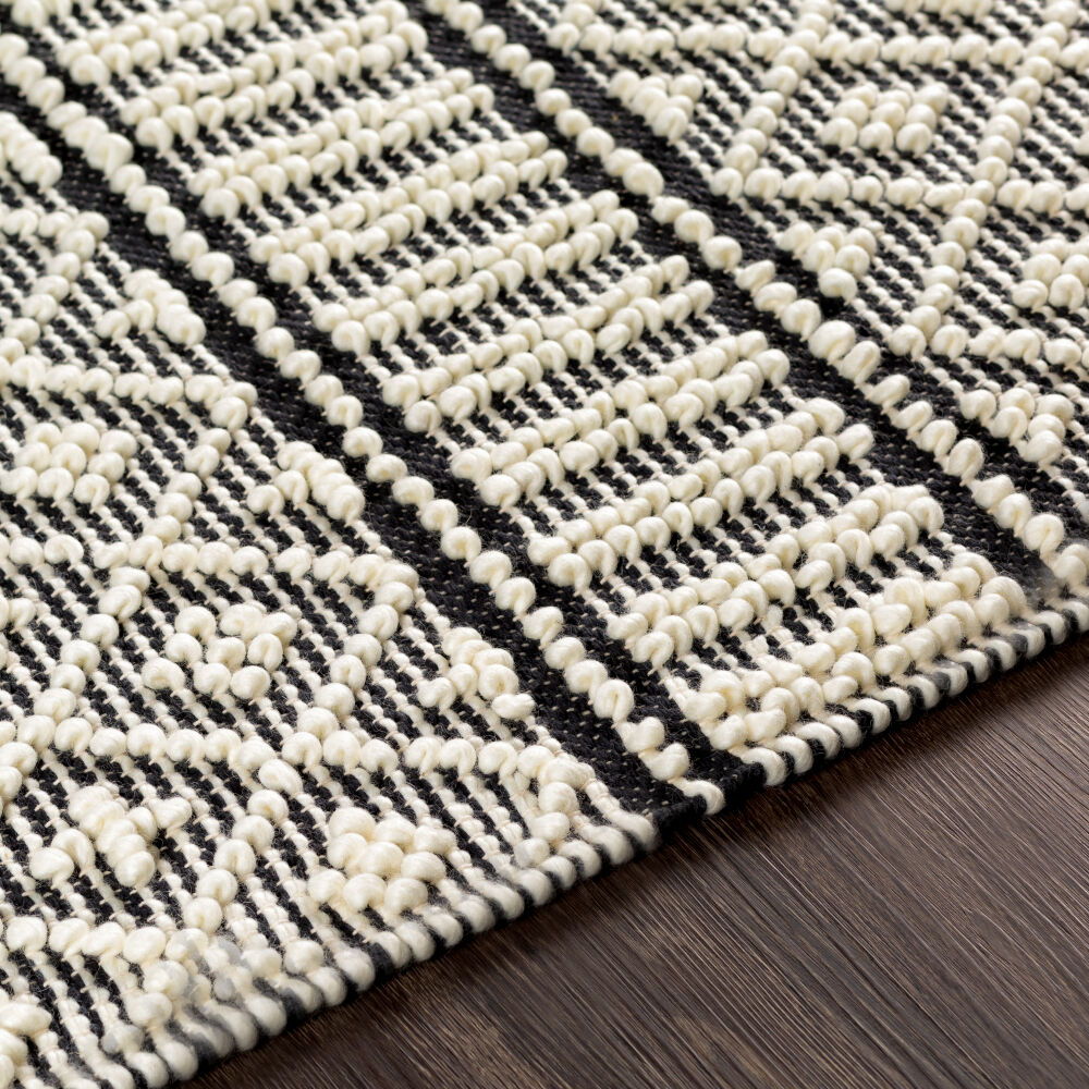 Farmhouse Tassels Handmade Rug