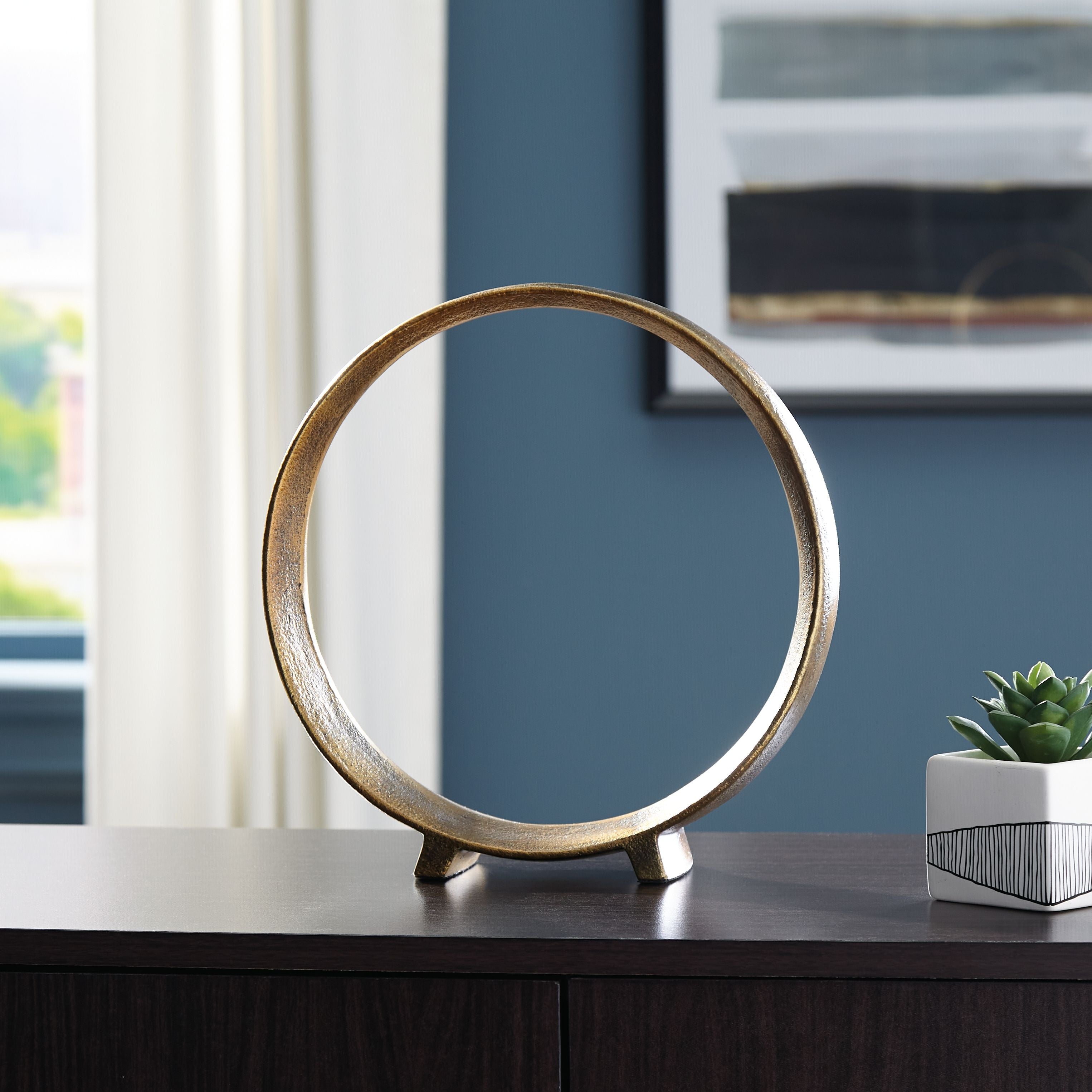 Signature Design by Ashley® Ryandale - Sculpture | Meri Furniture