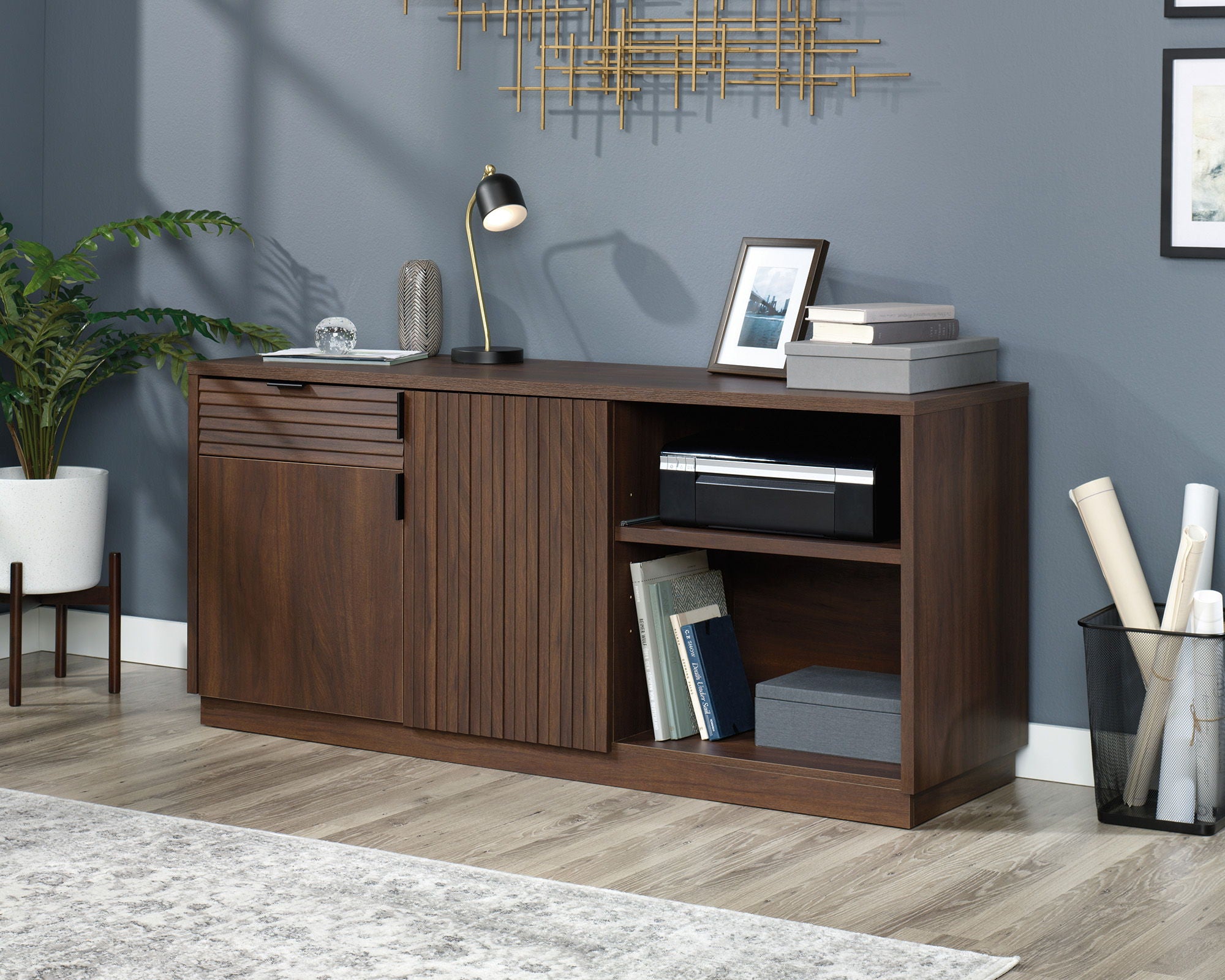 Englewood Large Credenza Spiced Mahogany