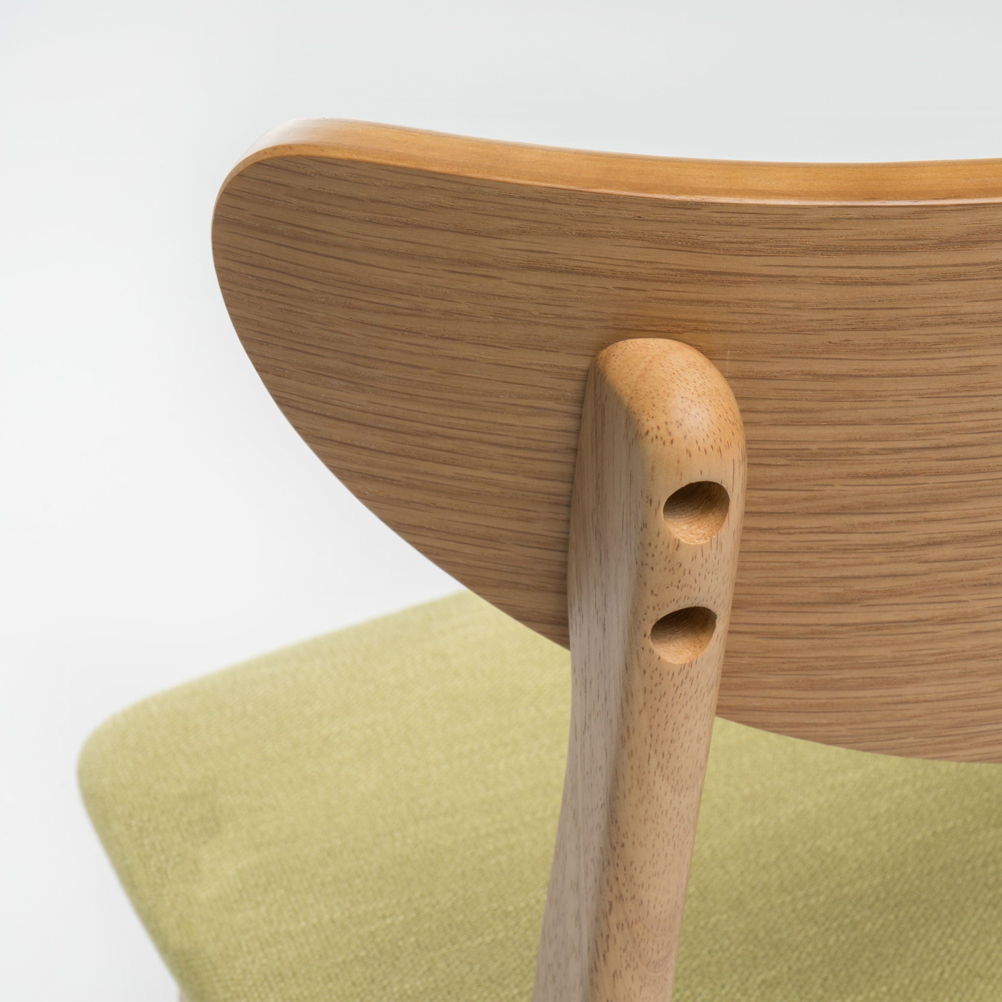 Retro Modern Counter Height Chair Set With Cushioned Seats