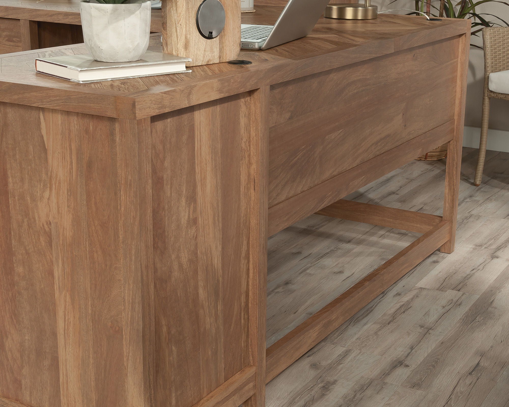 L-Shaped Desk with 6 Storage Drawers