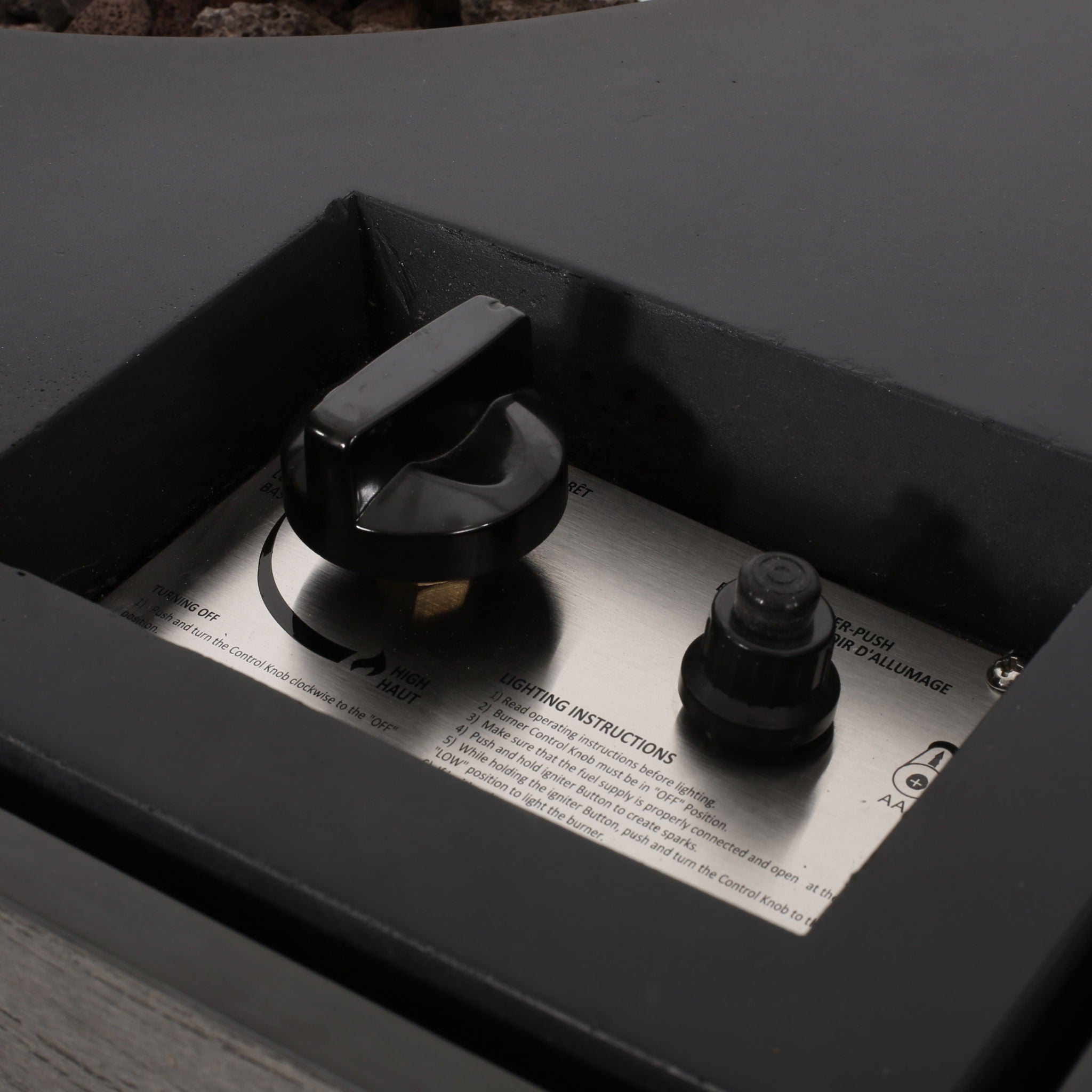 Rustic Style Outdoor Square Propane Fire Pit, 40,000 Btu