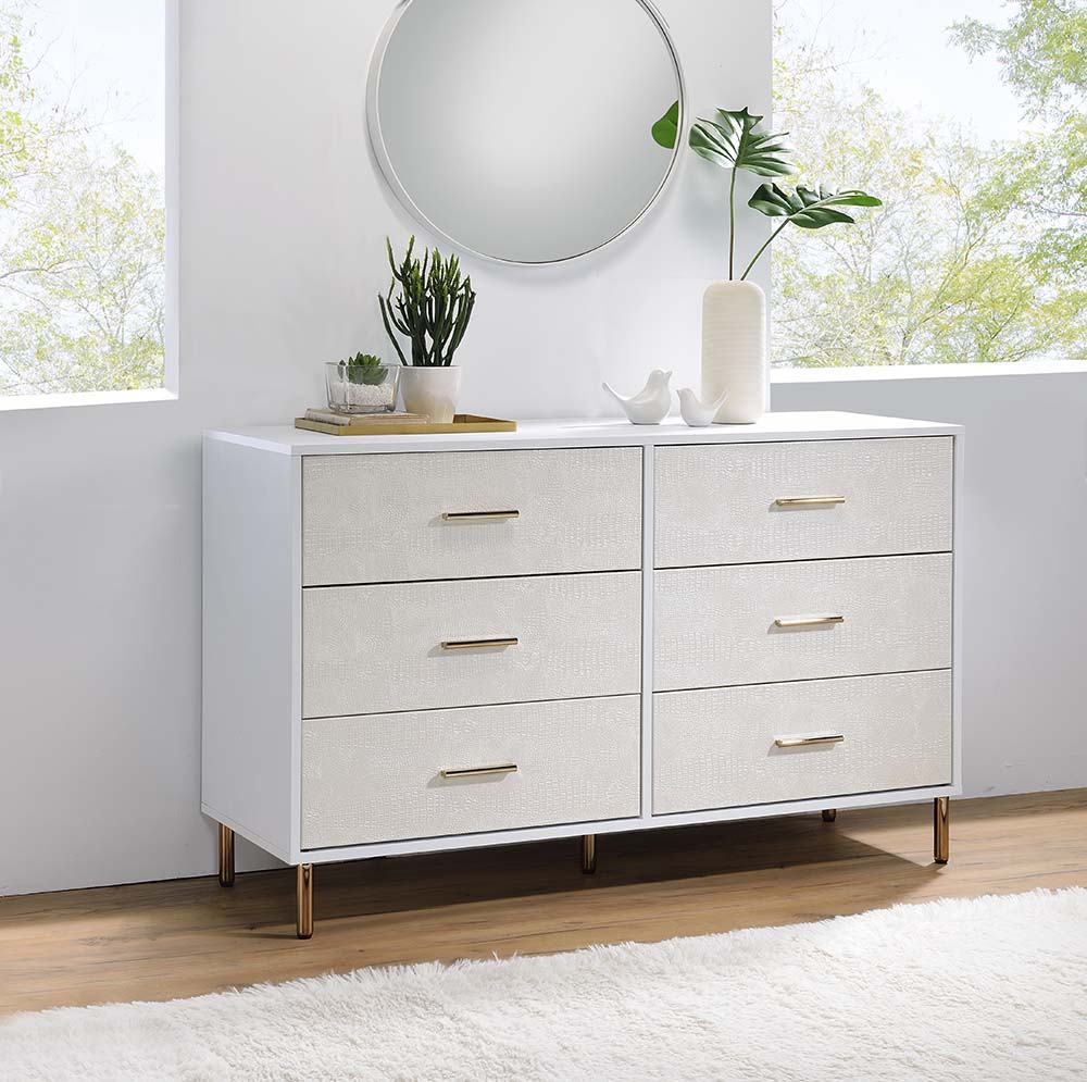 ACME Myles - Dresser. | Meri Furniture