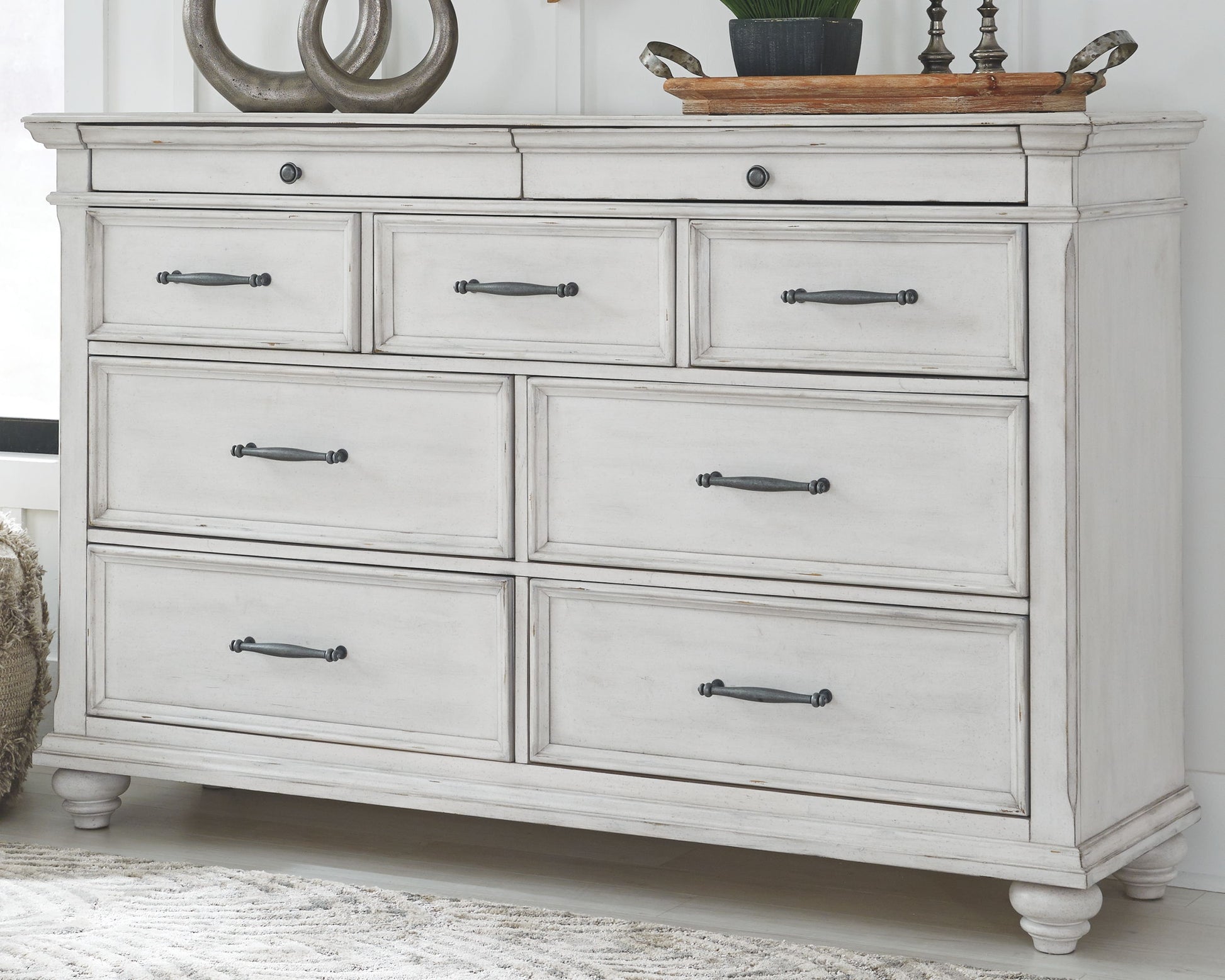 Ashley Furniture Kanwyn - Dresser, Mirror | Meri Furniture