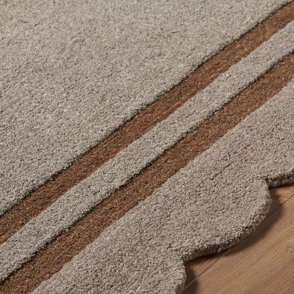 Scalloped Handmade Rug