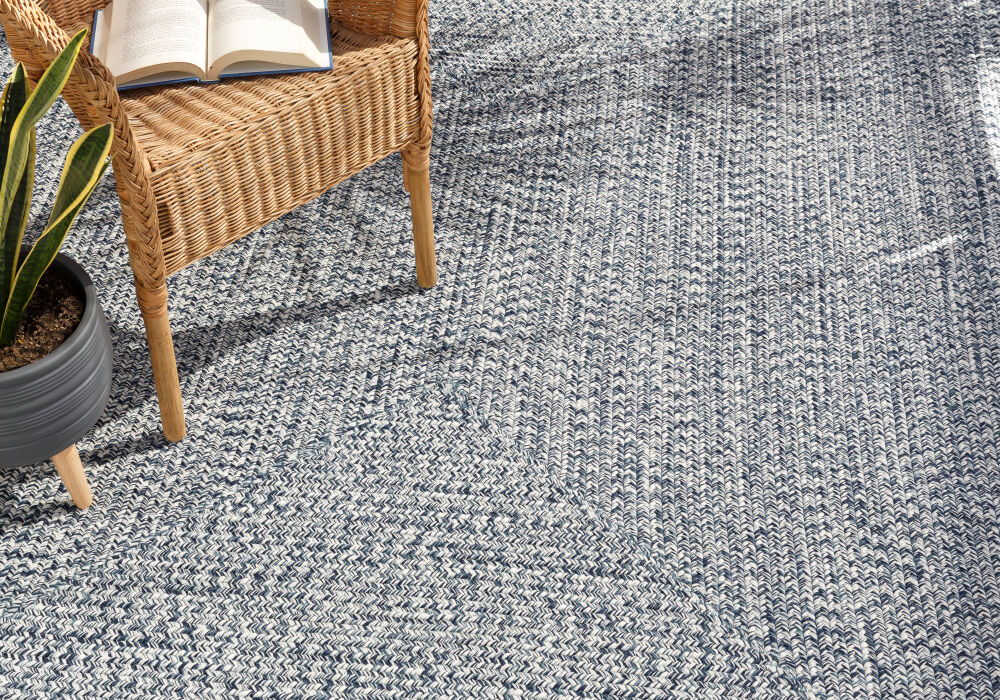 Chesapeake Bay Machine Woven Rug
