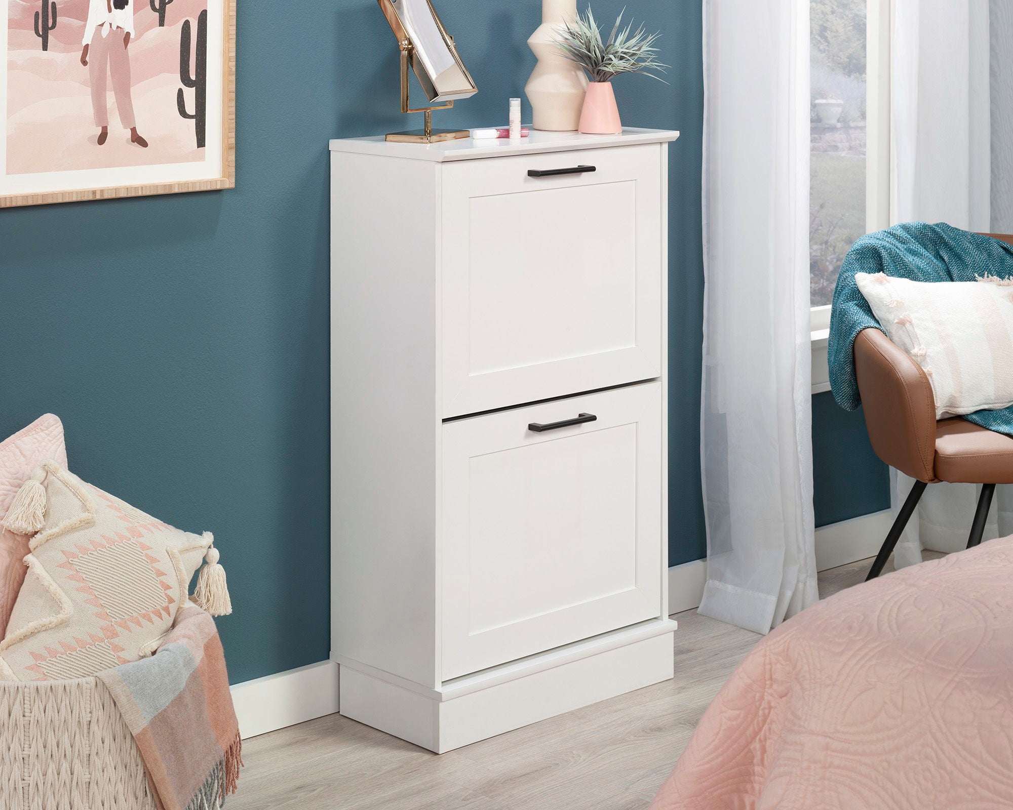 Narrow Shoe Cabinet with Flip Door in White