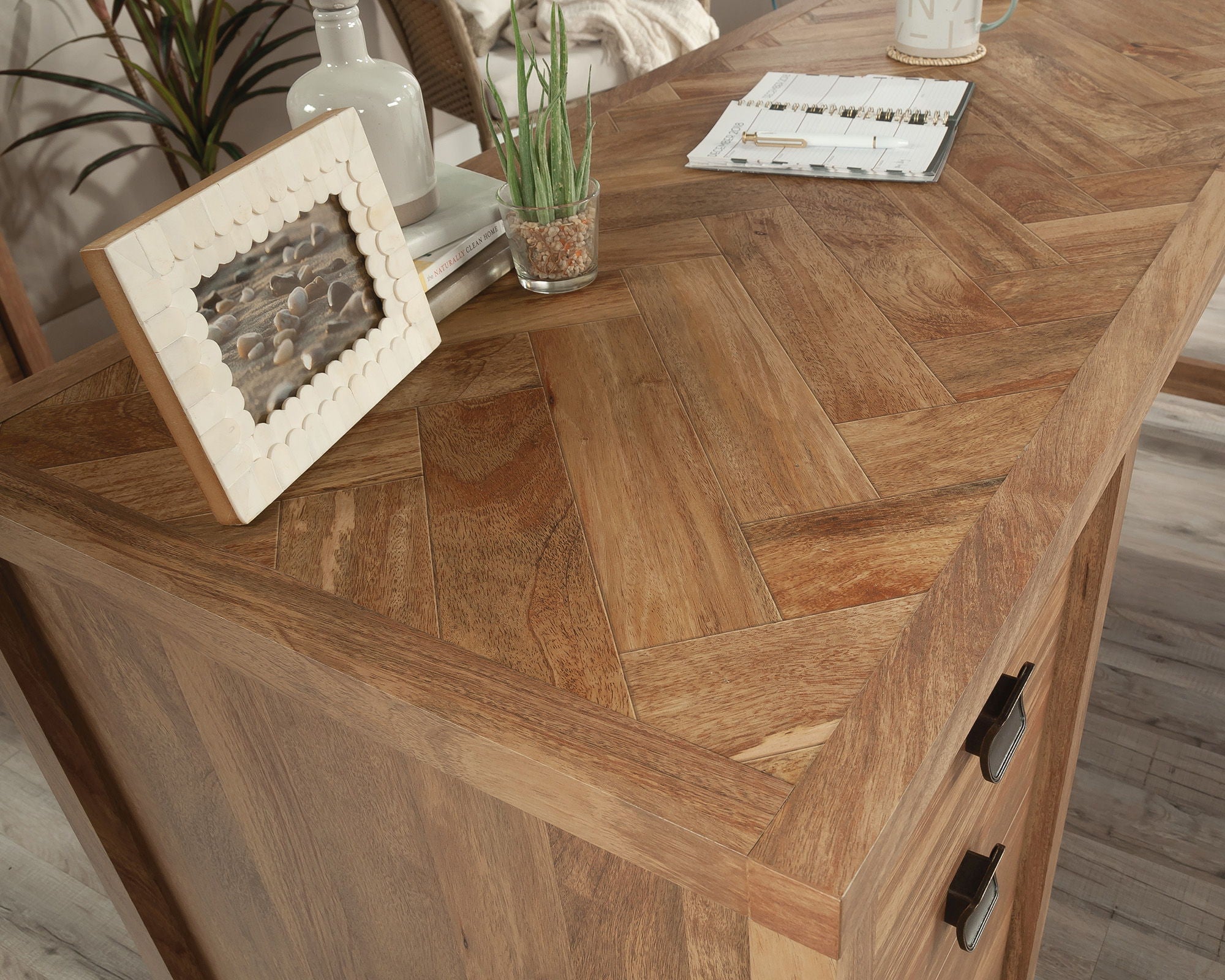 L-Shaped Desk with 6 Storage Drawers