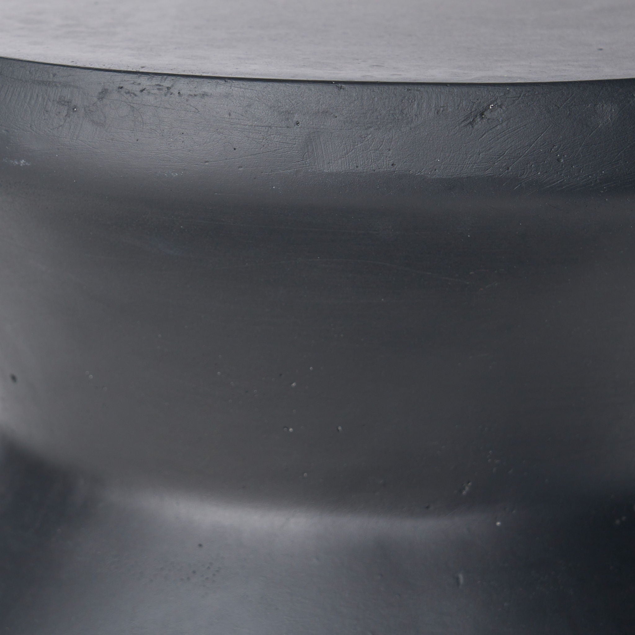 Side Table Modern Concrete Accent Piece - Black